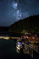 Nootka Island Lodge