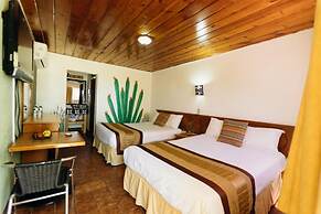 Las Palmas Hotel