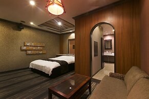 Hotel Atlantis Higashiosaka - Adults Only