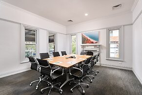 Holiday Inn West Perth by IHG
