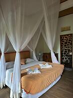 Omunity Bali
