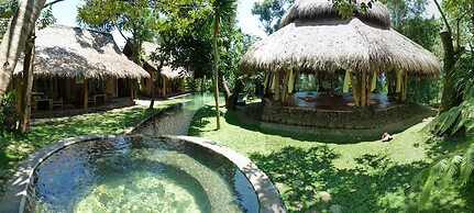 Omunity Bali
