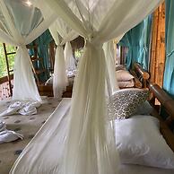 Omunity Bali