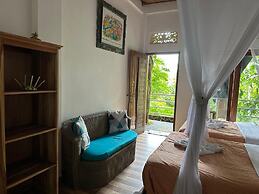 Omunity Bali