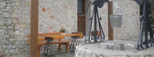 Pyrgos Luxury Country Home