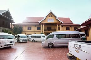 Mittaphap Hotel Luangprabang