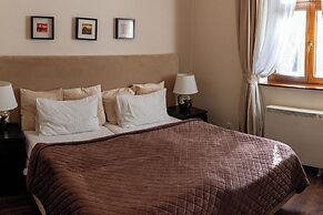 Lounge Apartments