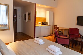Lounge Apartments