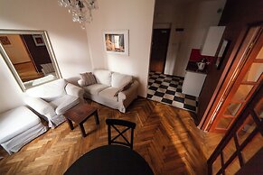Lounge Apartments