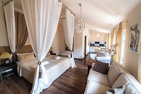 Lounge Apartments