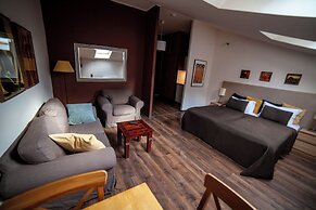 Lounge Apartments