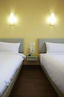 Amaris Hotel Pettarani Makassar