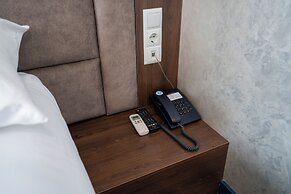 Hotel MILDOM Express