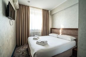 Hotel MILDOM Express