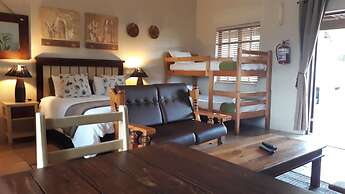 Tourist Lodge Gansbaai