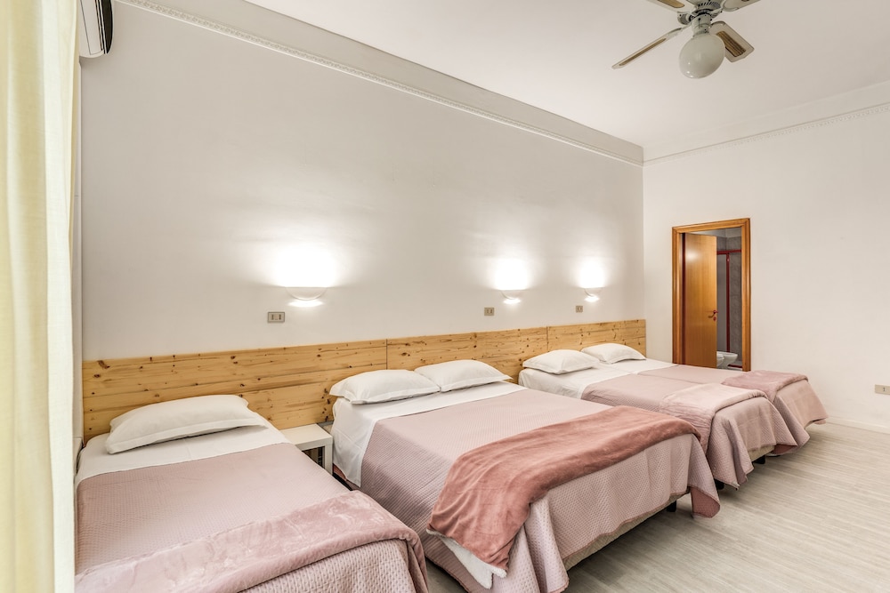 Hotel Altavilla 9