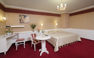 Hotel Ostrov
