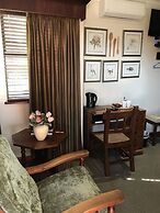 The Crown Guesthouse
