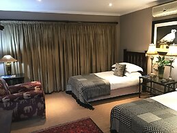 The Crown Guesthouse