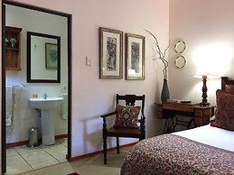 The Crown Guesthouse