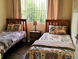 Pine Tree Lodge