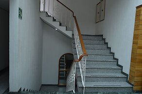 Hotel Mina