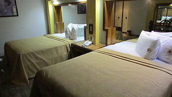 Hotel Mina