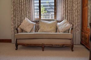 Issaquena Heights Boutique Hotel