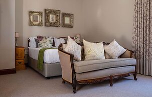 Issaquena Heights Boutique Hotel