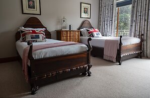 Issaquena Heights Boutique Hotel
