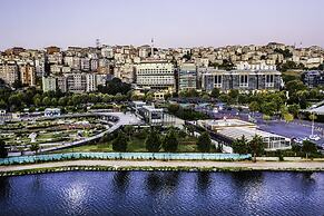 Arise Hotel Golden Horn