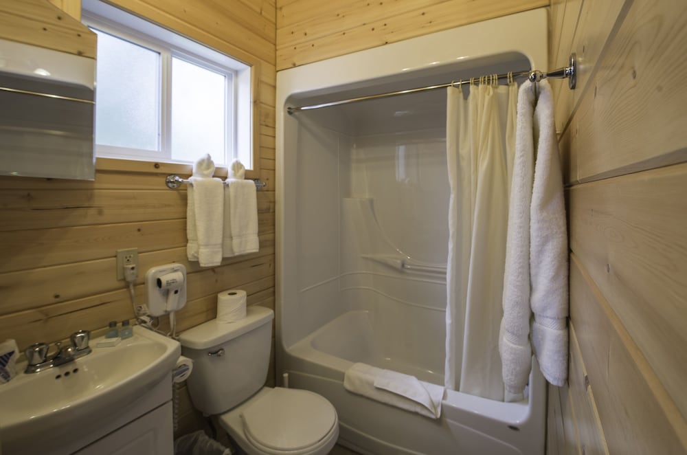 Northern Rockies Lodge
