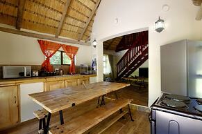 Monzi Safari Lodge