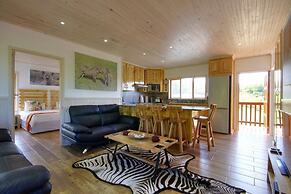 Monzi Safari Lodge