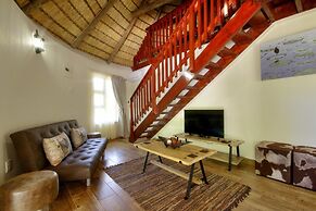 Monzi Safari Lodge