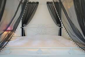 V Hotel - Adults Only