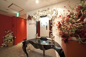 V Hotel - Adults Only