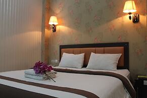 Hotel Harmony In Pontianak