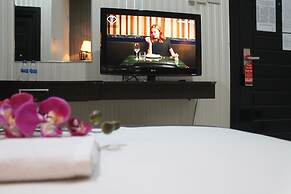 Hotel Harmony In Pontianak