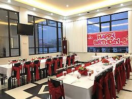 Hotel Harmony In Pontianak