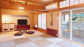 Ooedo Onsen Monogatari Premium Enakyo