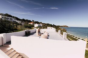 Baia Delphis Resort