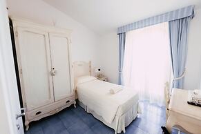 Baia Delphis Resort