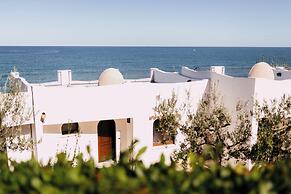 Baia Delphis Resort