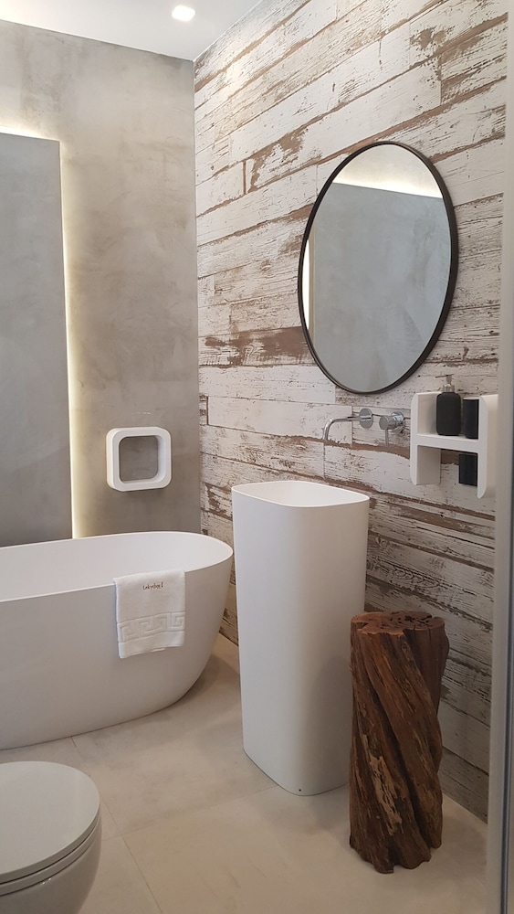 B&B Lekythos