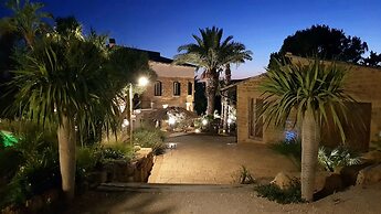 B&B Lekythos