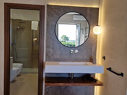 B&B Lekythos
