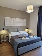 B&B Lekythos