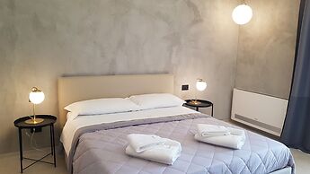 B&B Lekythos