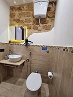 B&B Lekythos